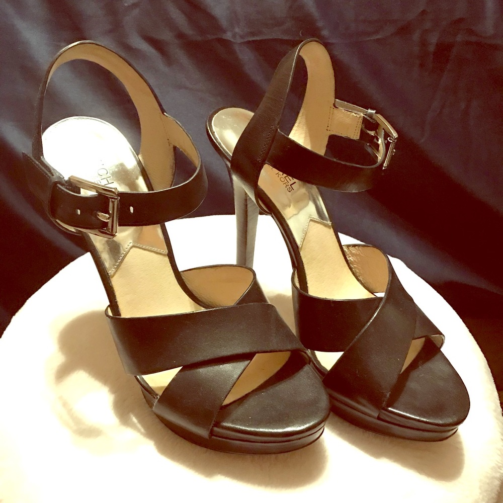 EUC MK Black Leather Heels